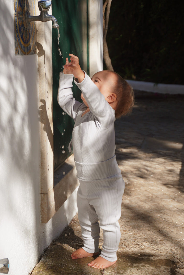 Pantalon bio à côtes pour bébés BLEU CLAIR