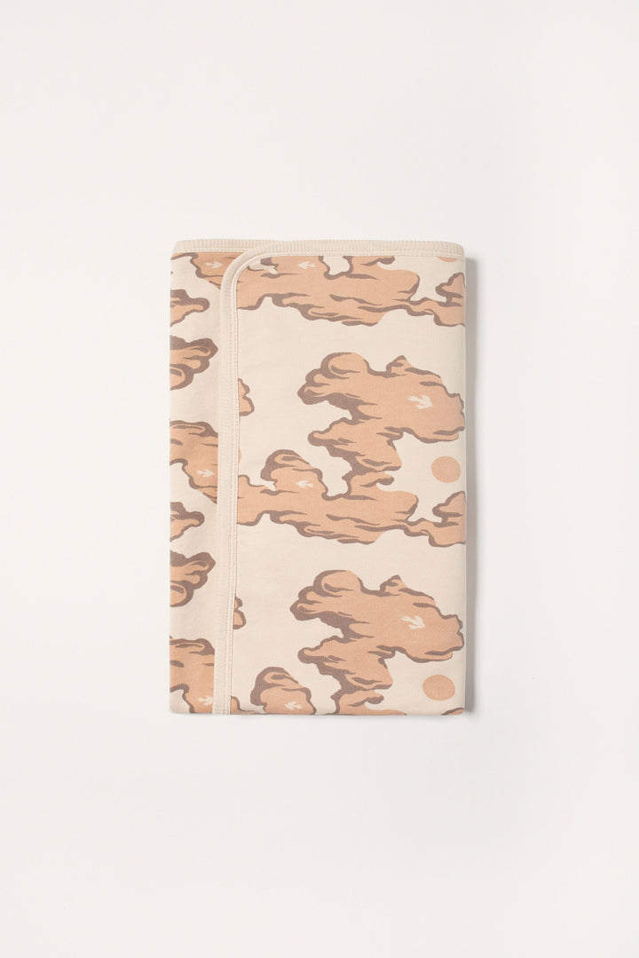 Couverture pour bébé avec des nuages roses