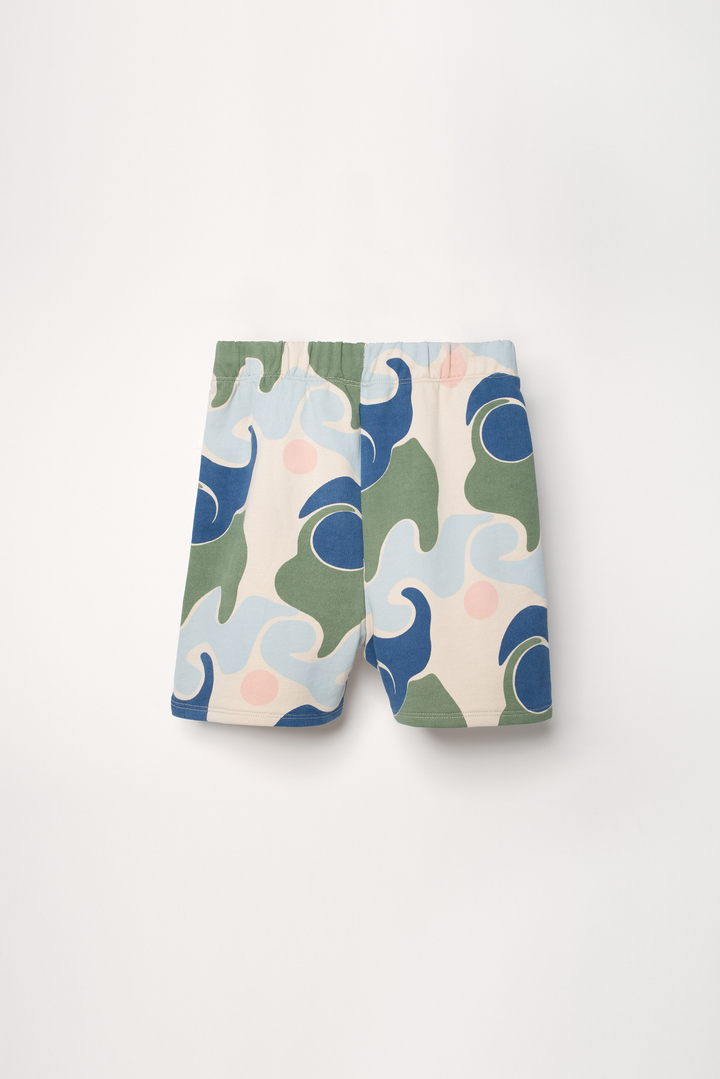 Shorts with wave print